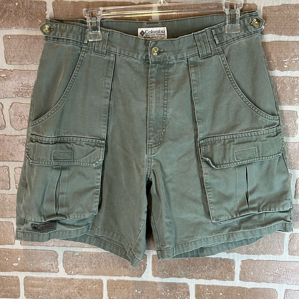 Columbia vintage cotton canvas cargo shorts olive green size 34